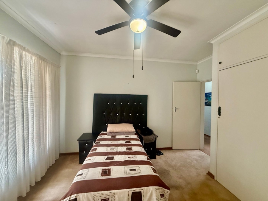 To Let 4 Bedroom Property for Rent in Schoemansville North West